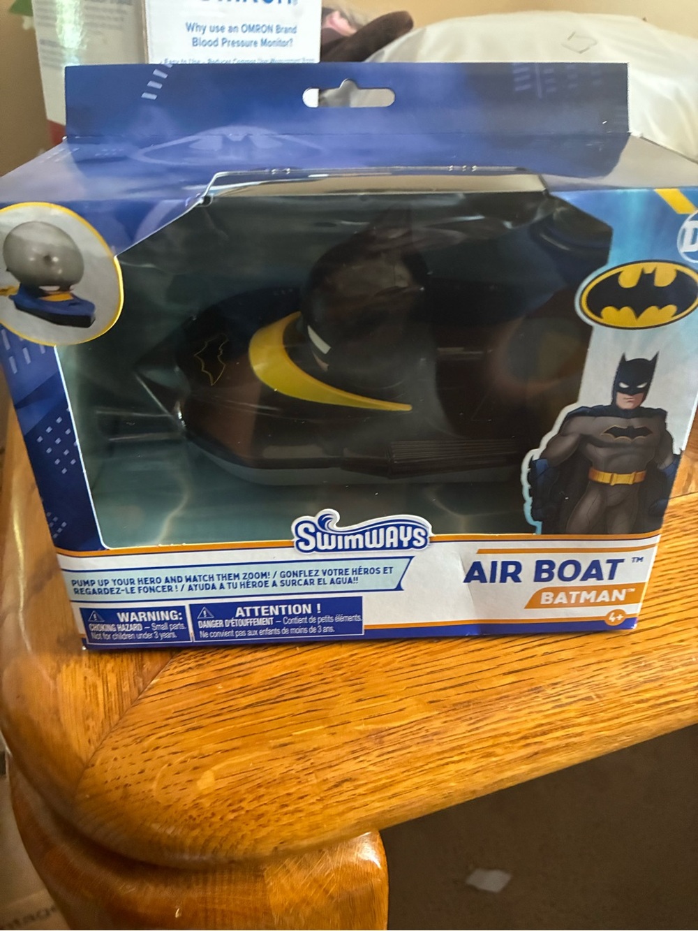 Swimways DC Batman Air Boat: Pool Splash Toy for Ages 4+